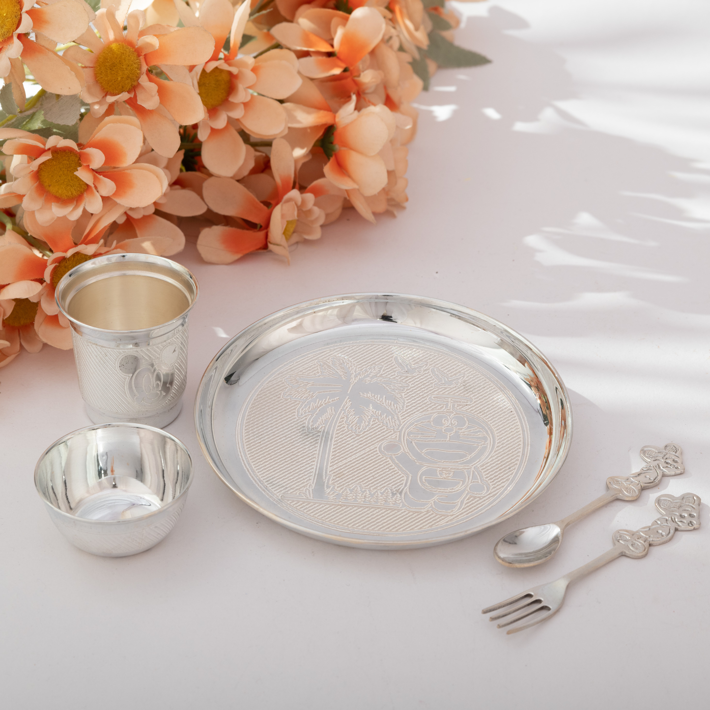 Exquisite Doraemon and Mickey Mouse Baby Plate Set