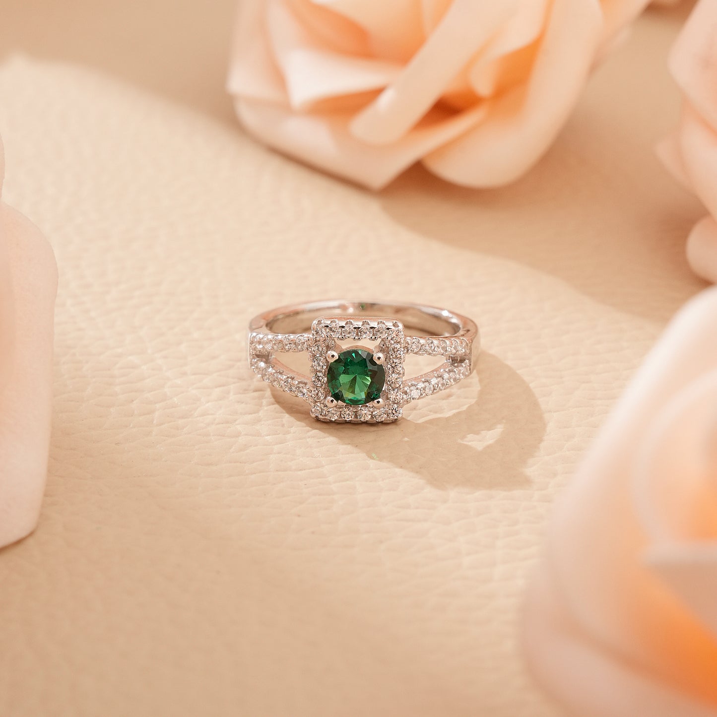 Emerald Green 925 Sterling Silver Ring