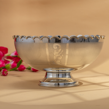 Stylish Polished Silver Bowl with Beautiful Engraving