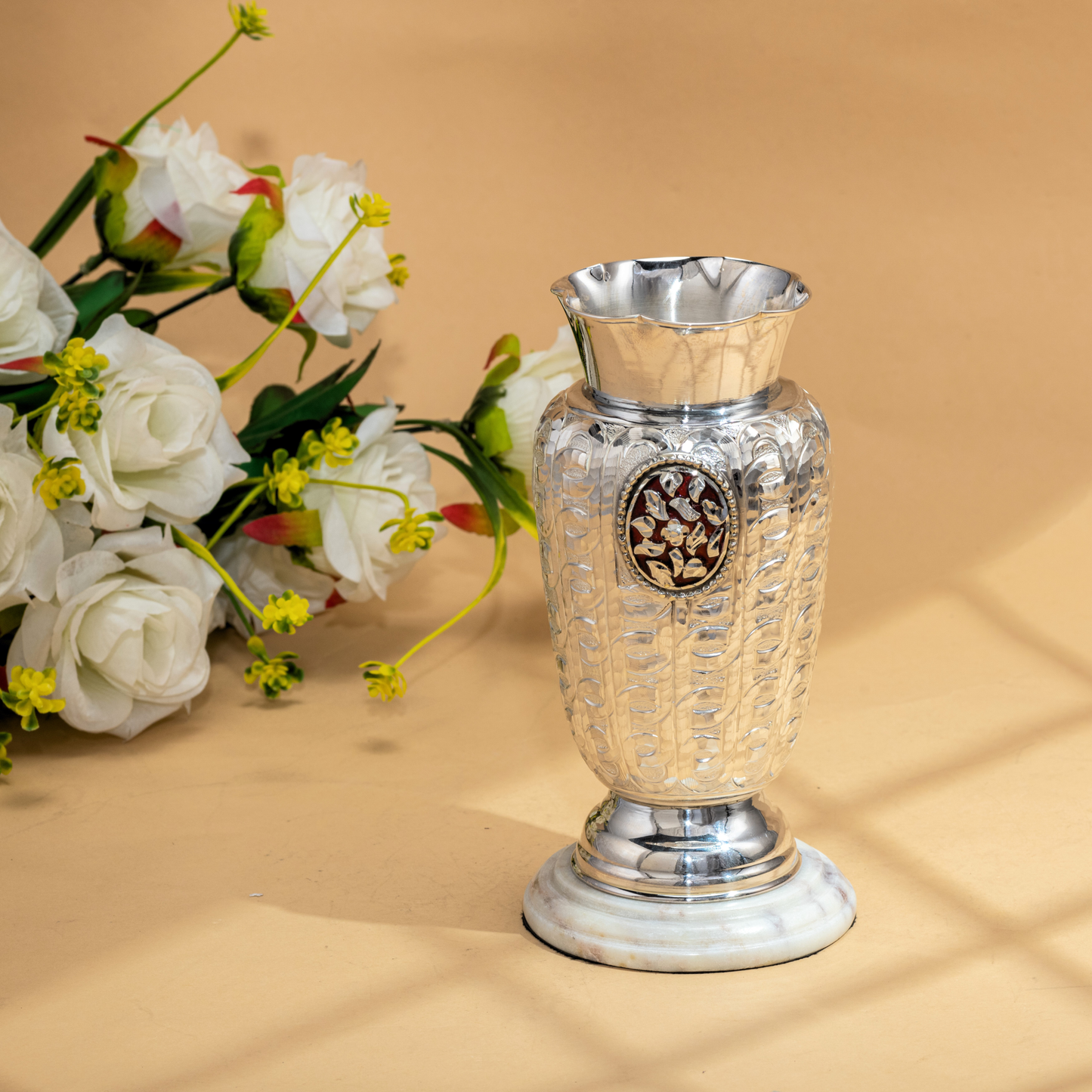 Elegant Handcrafted Silver Flower Vase with Intricate Chilai Meenakari Detailing