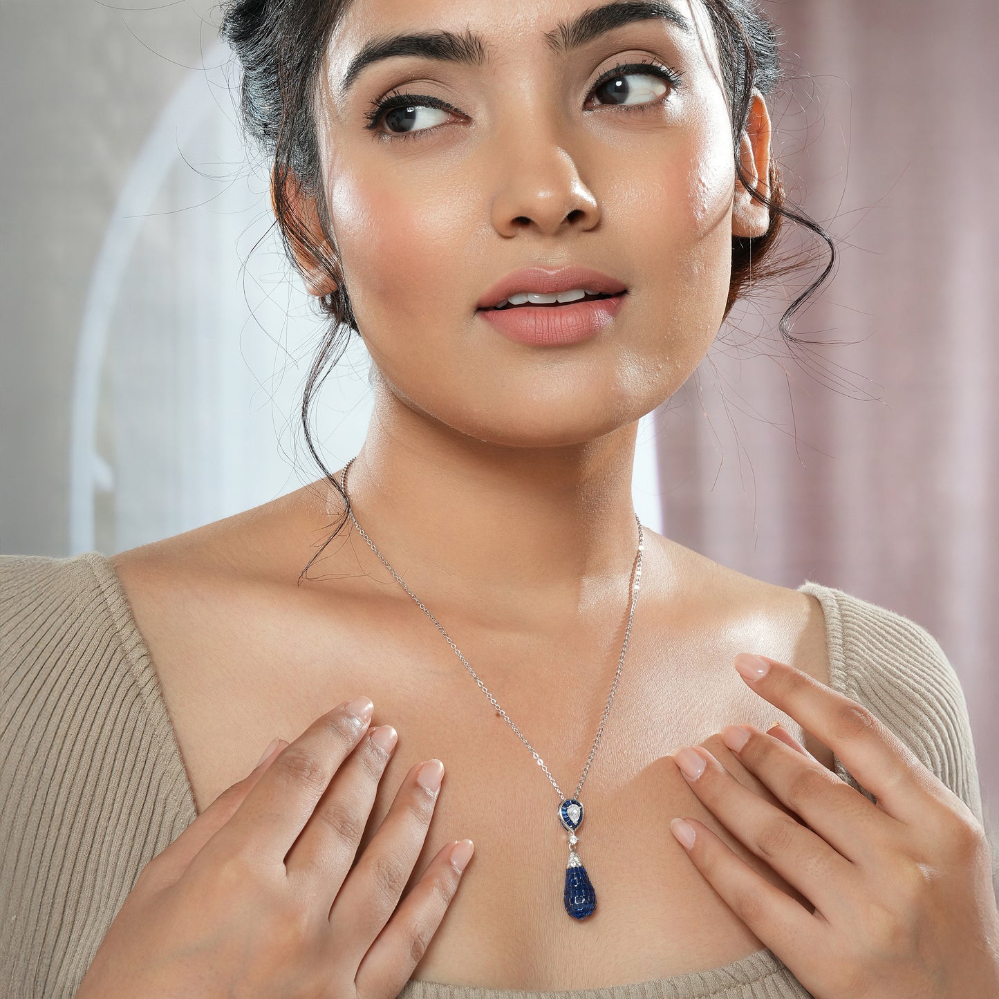 925 Silver Blue Sapphire Drop Pendant Chain